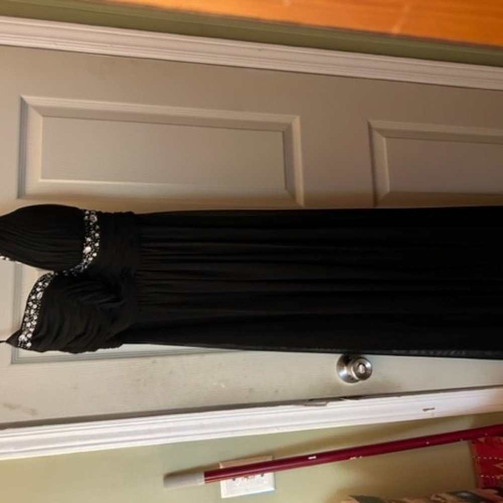 Black Formal One Should Dress Size Medium